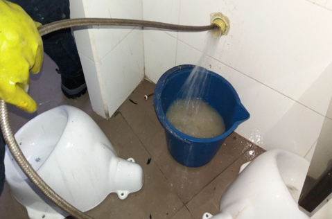 SERVICIOS durante limpieza 1